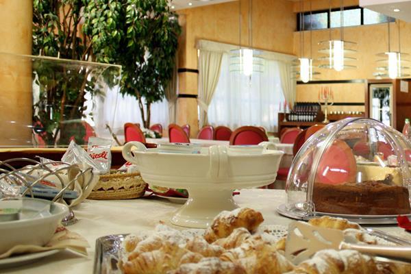 Hotel Granduca & Parking 4*