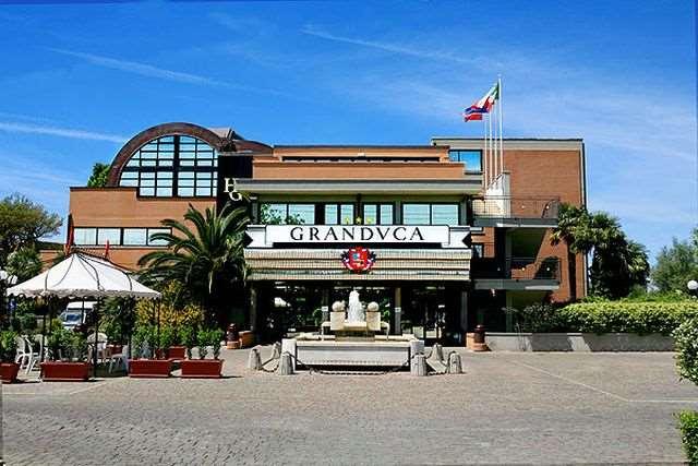 Hotel Granduca & Parking